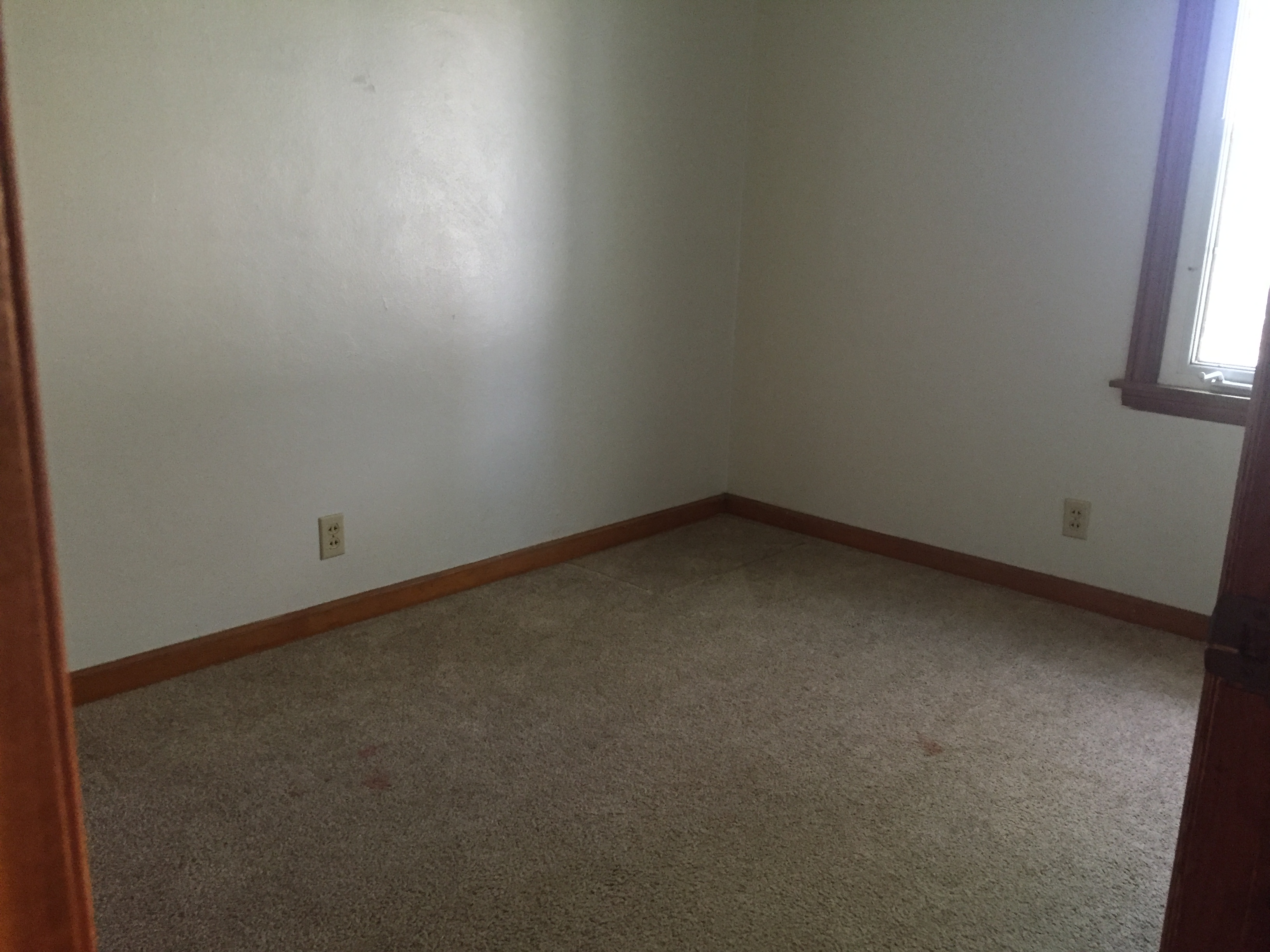 Gilbertville House Real Estate 715 12th Ave. SulenticFischels